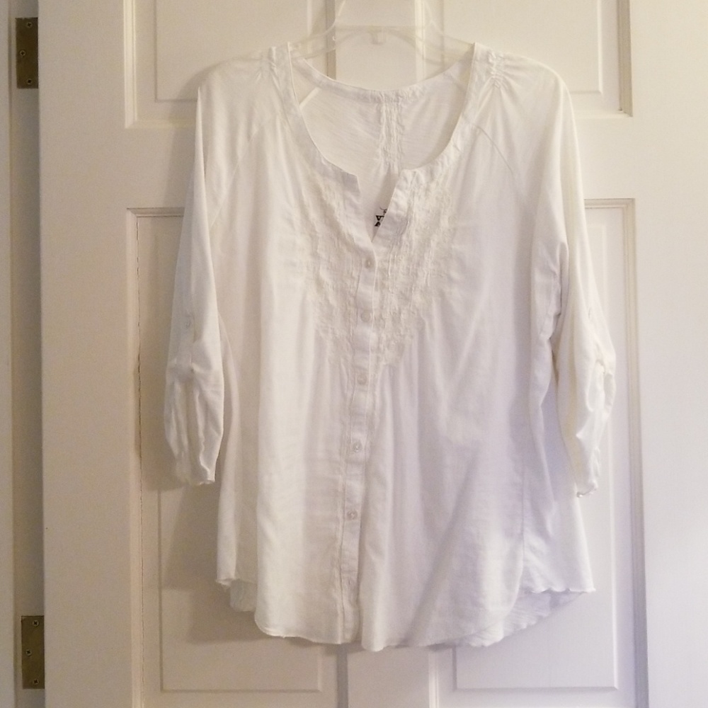 Embroidered blouse